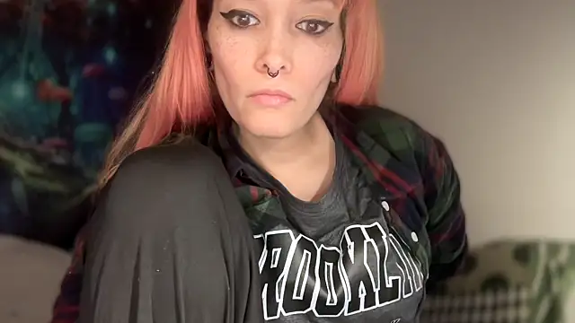 FRRANNKIE live sex cam