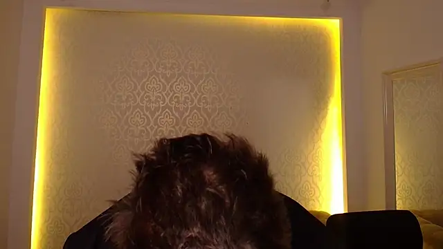 MaxKaiden's cam snapshot