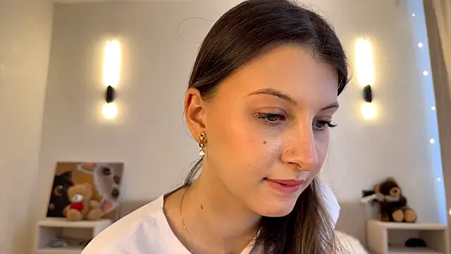 LouiseChavez's cam snapshot