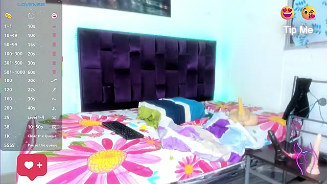 Ninna_Vergara's cam snapshot