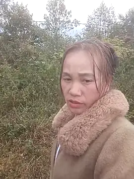 cutebobi's cam snapshot