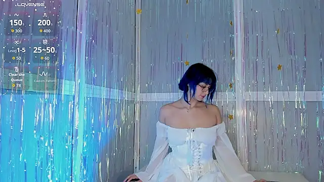 Ramona_Flower's cam snapshot