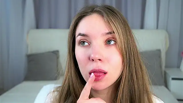 KarriBrownd's cam snapshot