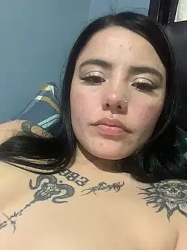 Gabyy_park's cam snapshot