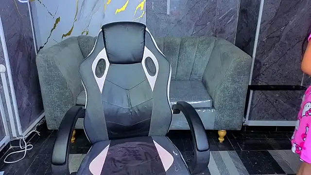 Dulce17_b's cam snapshot