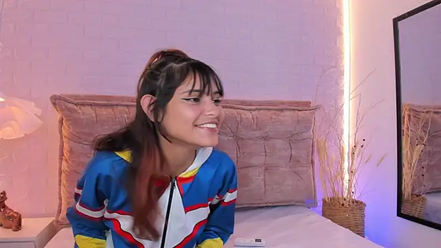 Salome_rouse1's cam snapshot