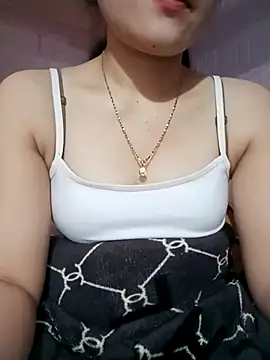 LucyyLy's cam snapshot