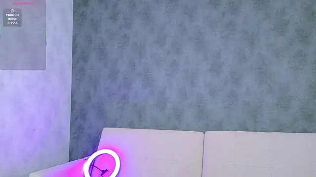 OnlyForYou_'s cam snapshot