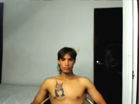 kenshi_roa's cam snapshot