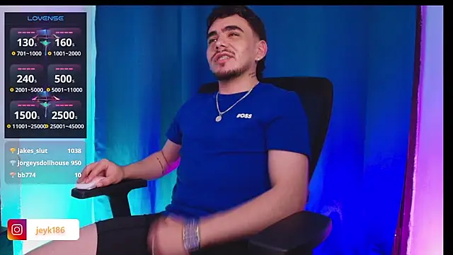 Guccy_Boy_Club's cam snapshot