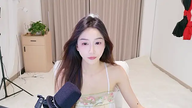 Dancing-Coco12's cam snapshot