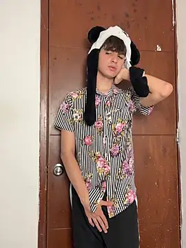 Naim_TheKing live sex cam