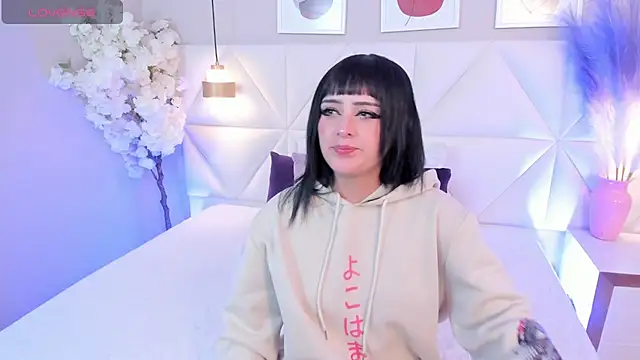 Adara__carter_'s cam snapshot