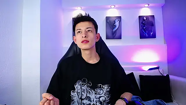 MaikCarver live sex cam