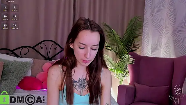 Hi__Karuuu live sex cam