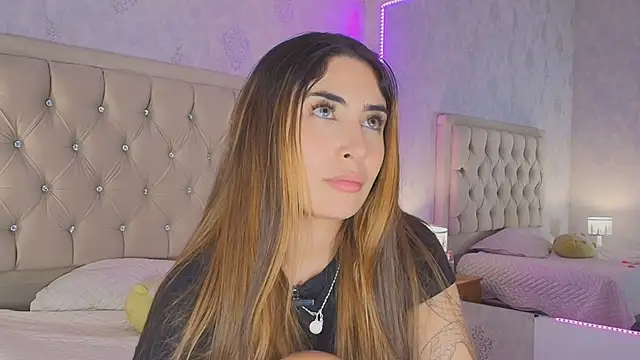 nini_love01 live sex cam