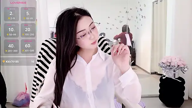 yangyang-777 live sex cam