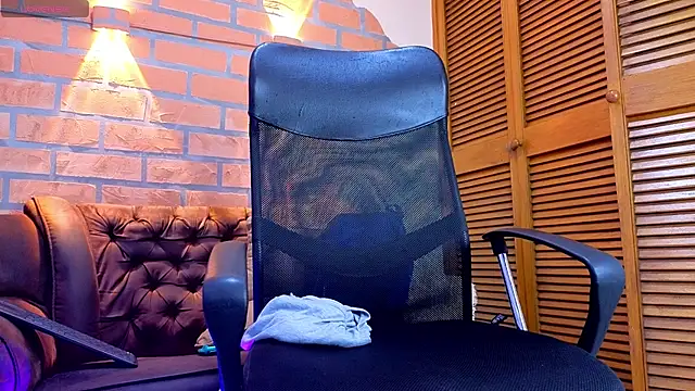 mister_eithan's cam snapshot