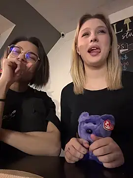 VioletAsh live sex cam