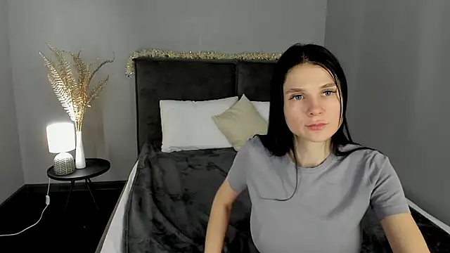 SkinyJoys's cam snapshot