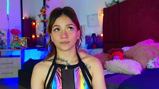 alisson_zafiro_'s cam snapshot