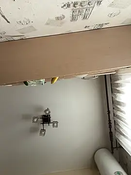 CrazzyChicks live sex cam