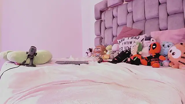 Camila_Matinez_'s cam snapshot