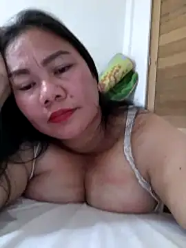 hottiemama69's cam snapshot