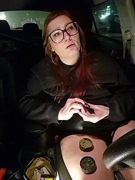 wildyoungNhorny's cam snapshot