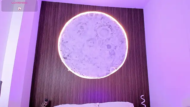 IvannaVolk_'s cam snapshot