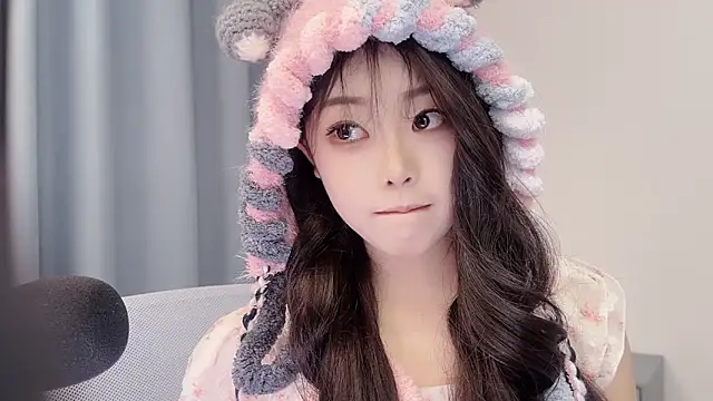 smalldaisy live sex cam