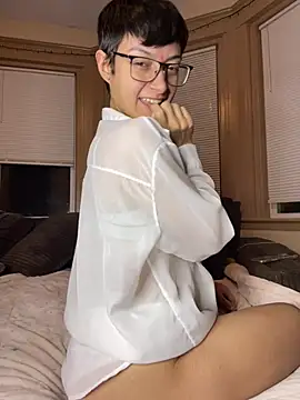 FaiiryArii live sex cam