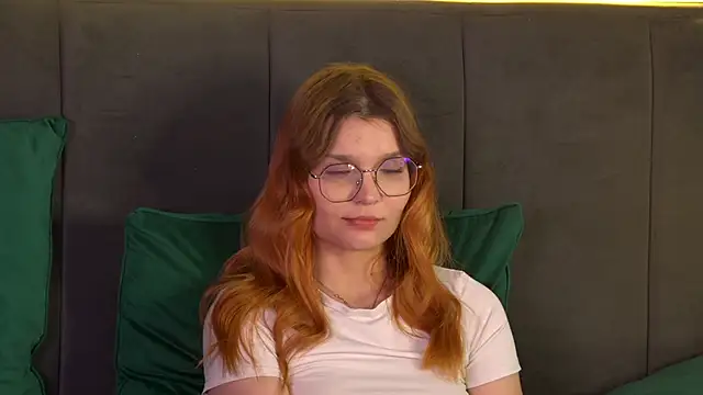 BellaMarebelle live sex cam