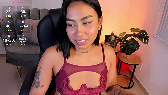 Ivyy_Moon_'s cam snapshot