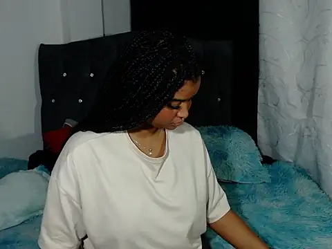 mitschellfox21 live sex cam