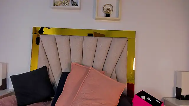 vahiolet_fuentes's cam snapshot