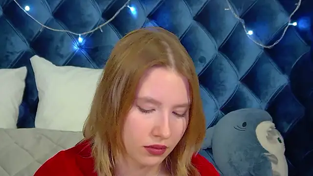 LiliLinn live sex cam