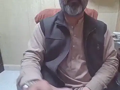 hairymaster95's cam snapshot