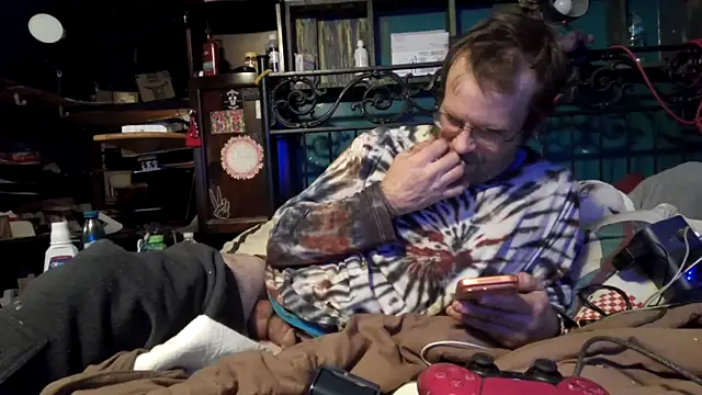 charactrzero's cam snapshot