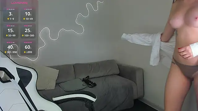 bella_xx__'s cam snapshot