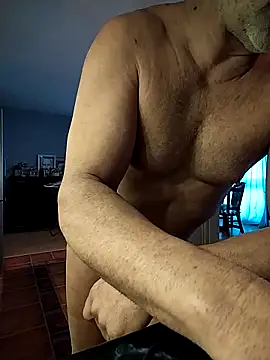 kevincumporn's cam snapshot