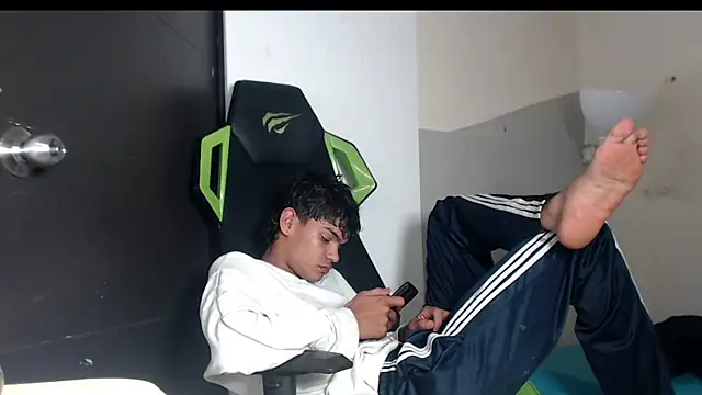 Lil_babyyy_ live sex cam