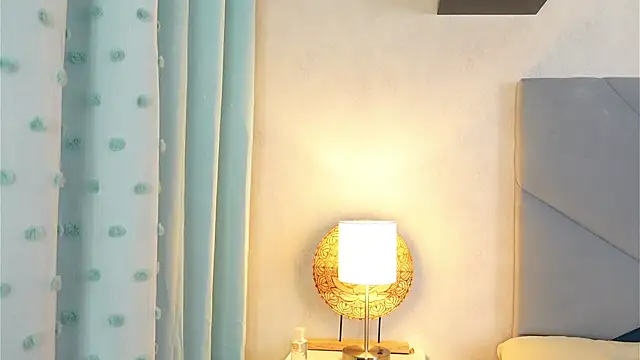 AshiaEkta1 live sex cam