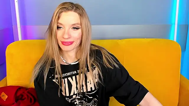 AlinaLovelyX's cam snapshot