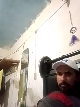 Tututu17@xh live sex cam