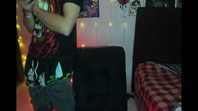 lunaa_rayy420 live sex cam