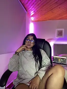 Violetta_pinkk1's cam snapshot