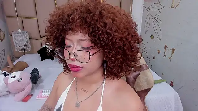 SafiroAgataaa's cam snapshot