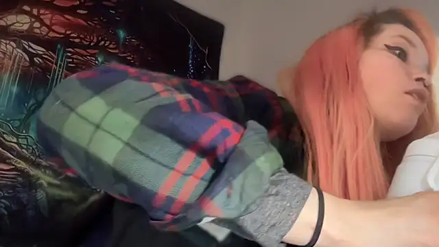 FRRANNKIE's cam snapshot