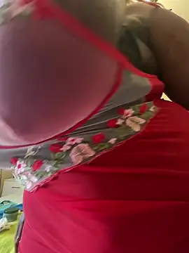 xXXSexyamazon's cam snapshot